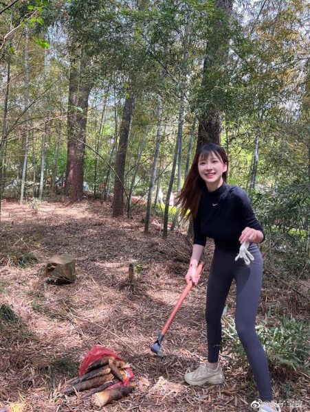 叉子宝宝cos鸢，倾情呈现的美图尽在图片分享。